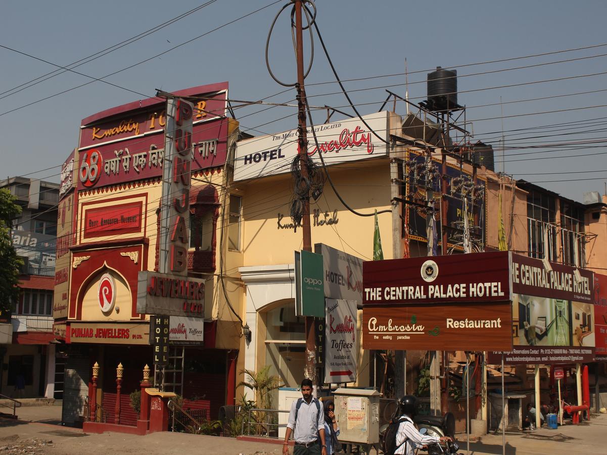 Oyo 5232 Kwality Hotel Dehradun Eksteriør billede