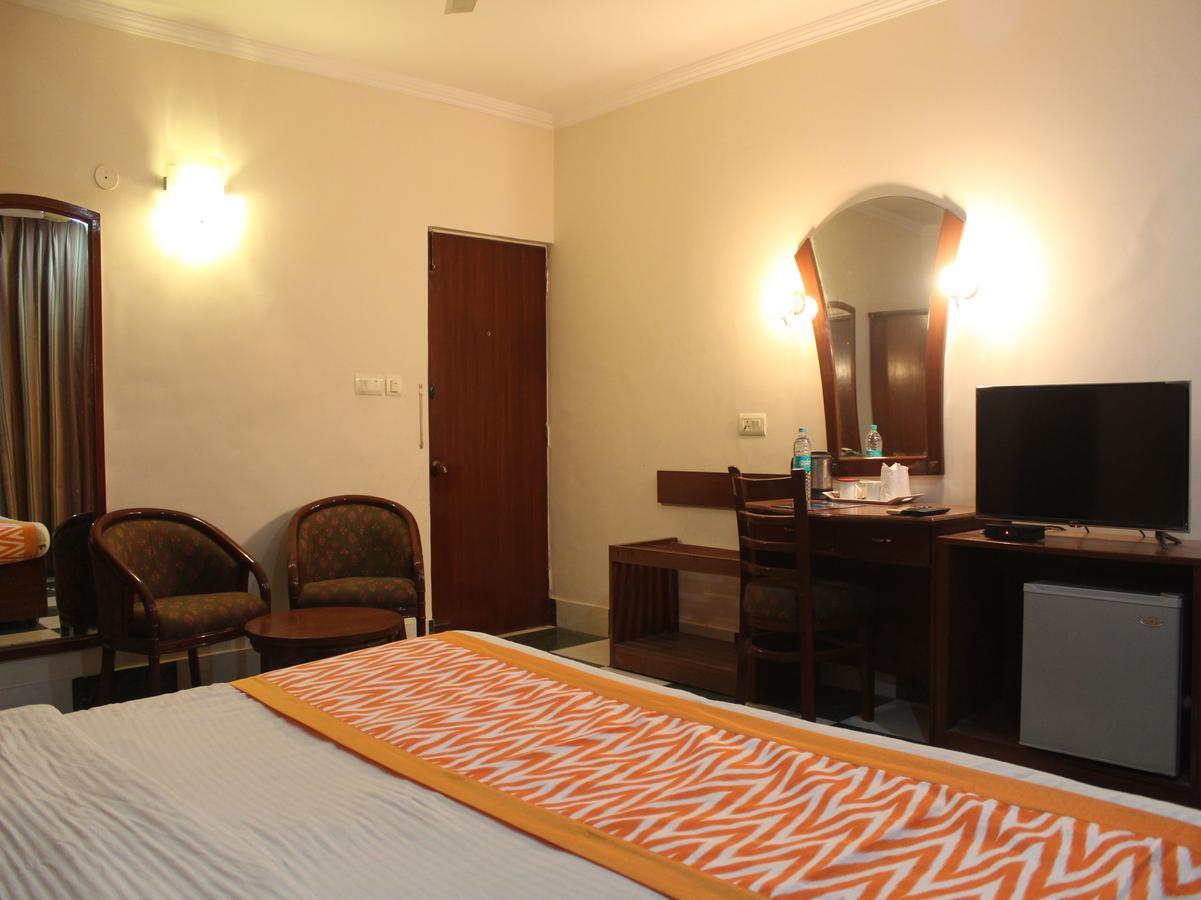 Oyo 5232 Kwality Hotel Dehradun Eksteriør billede