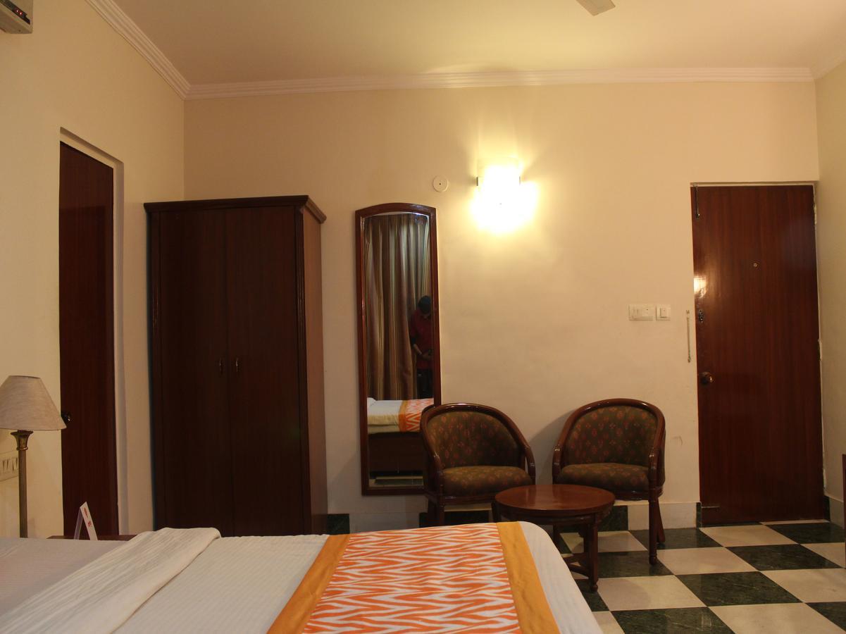 Oyo 5232 Kwality Hotel Dehradun Eksteriør billede